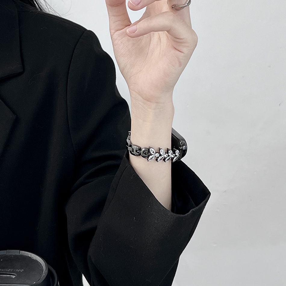 Cinturino per Xiaomi Mi Band 8 - Xiaomi Luxury Watch recensione e prezzo