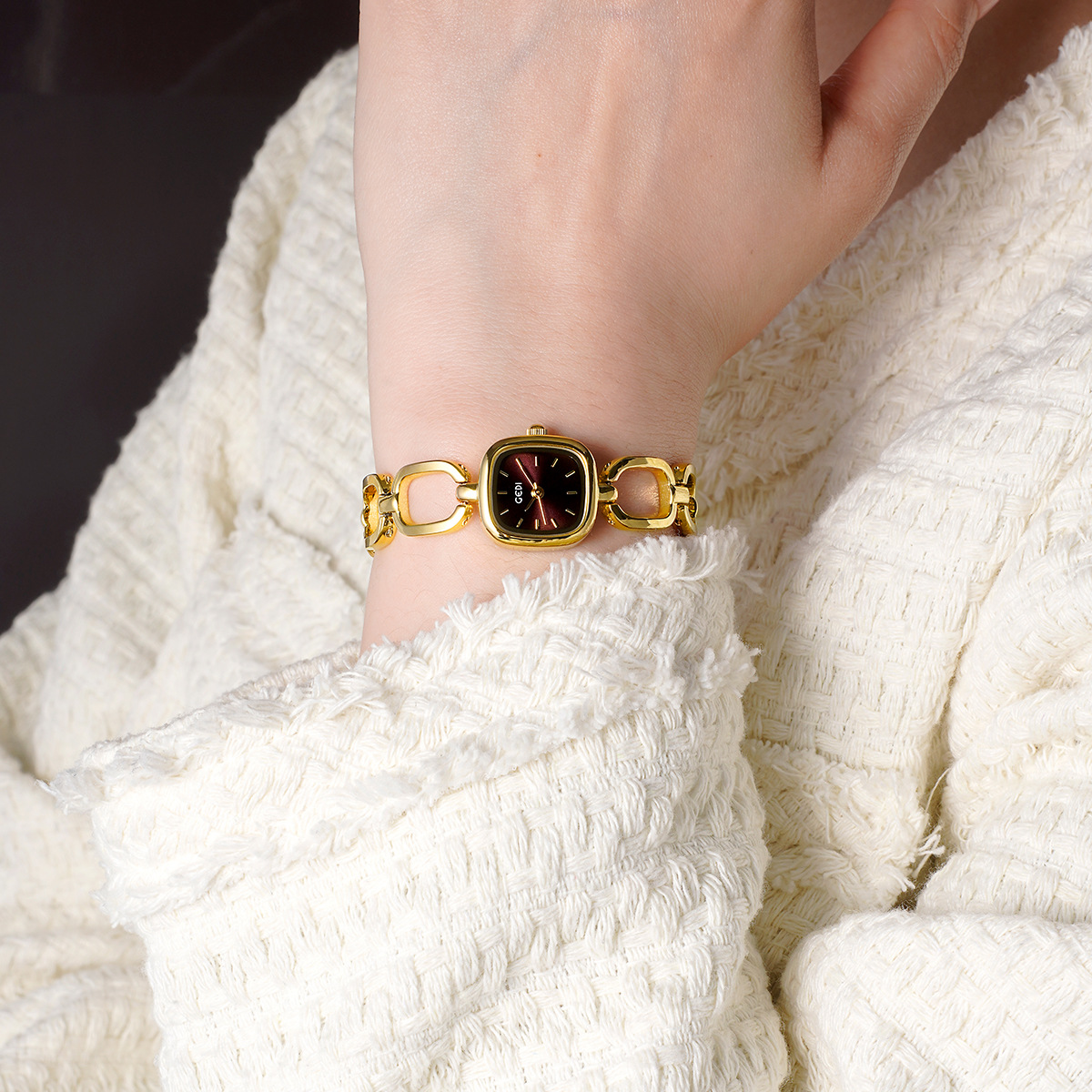 Orologi da Donna GEDI: Lusso L - Luxury Watch List recensione e prezzo