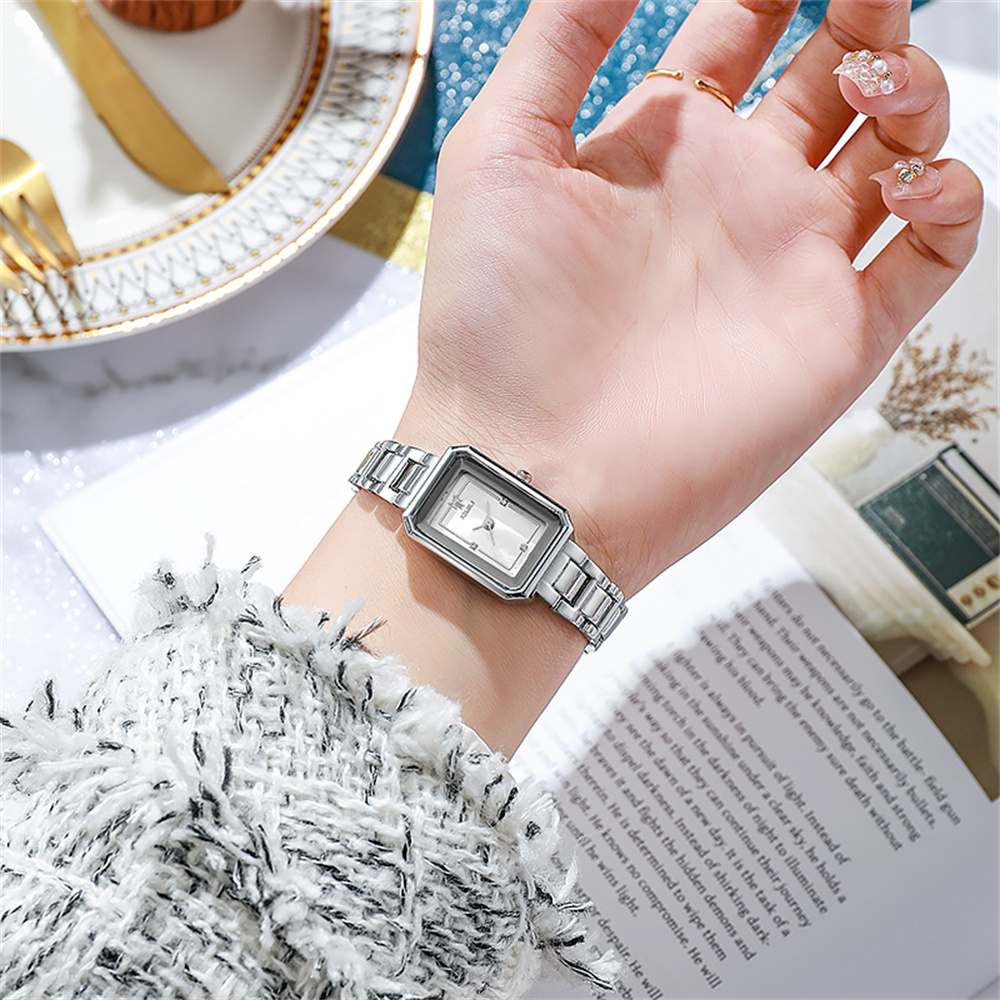 Orologio da Donna Semplice ed  - Luxury Watch Events recensione e prezzo