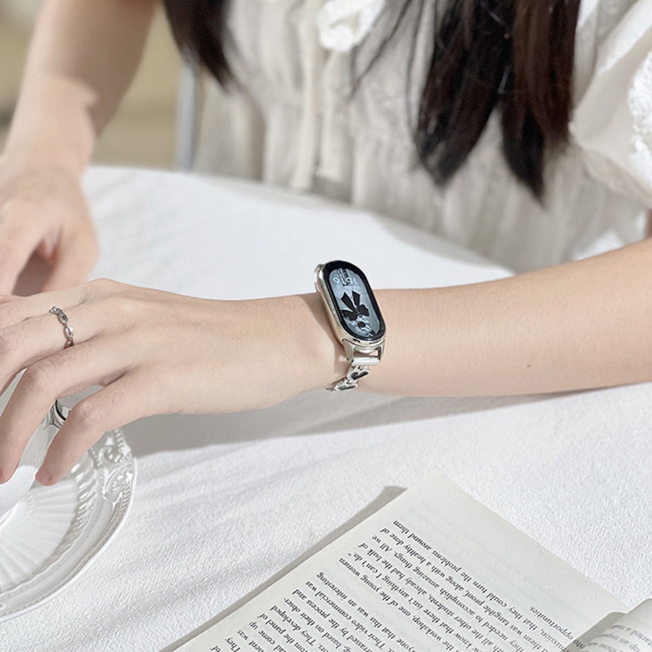 Cinturino in Metallo a Forma d - Xiaomi Luxury Watch recensione e prezzo