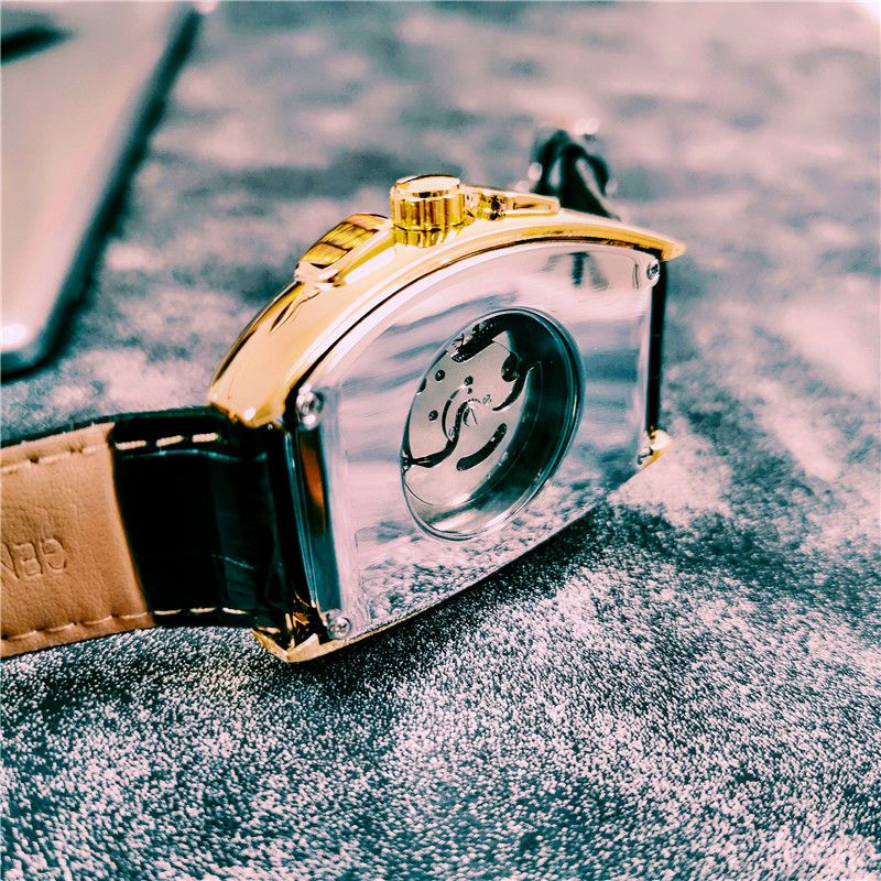 Orologio meccanico da uomo di  - Luxury Watch Value recensione e prezzo