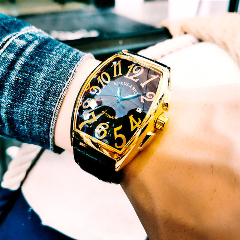Orologio meccanico da uomo di  - Luxury Watch Value recensione e prezzo