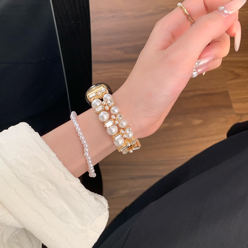 Cinturino di Lusso con Diamant - Xiaomi Luxury Watch recensione e prezzo
